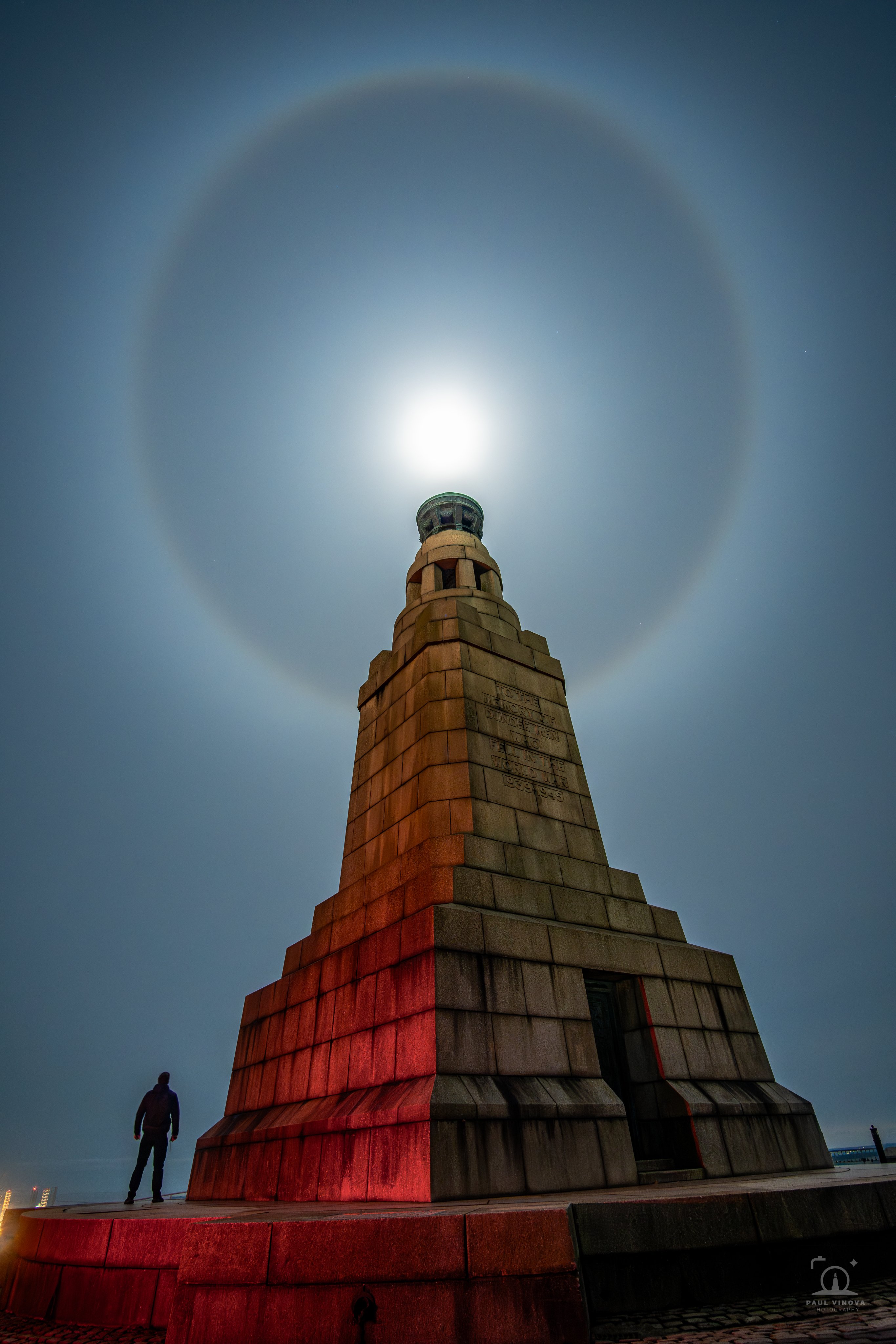 Dundee Law Halo